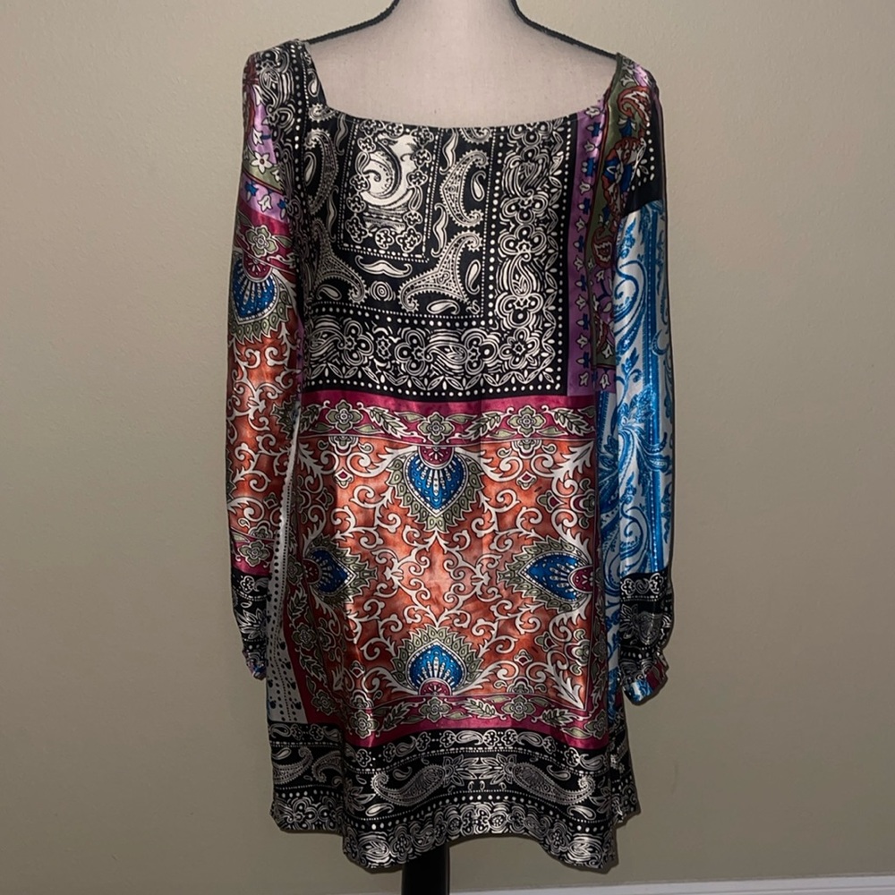 Lapis fun colorful print silky blouse size medium